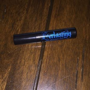 Kat Von d glimmer veil